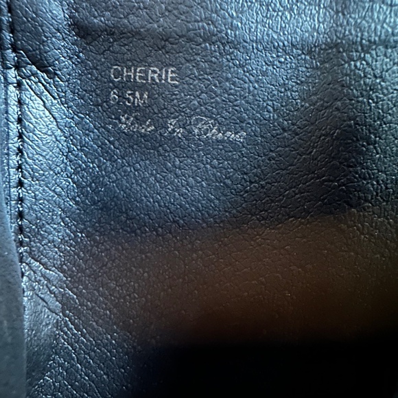 Donald J Pliner Women Cherie Suede Leather Booties Ankle Boot Black 6.5 NEW $238 - Picture 5 of 7